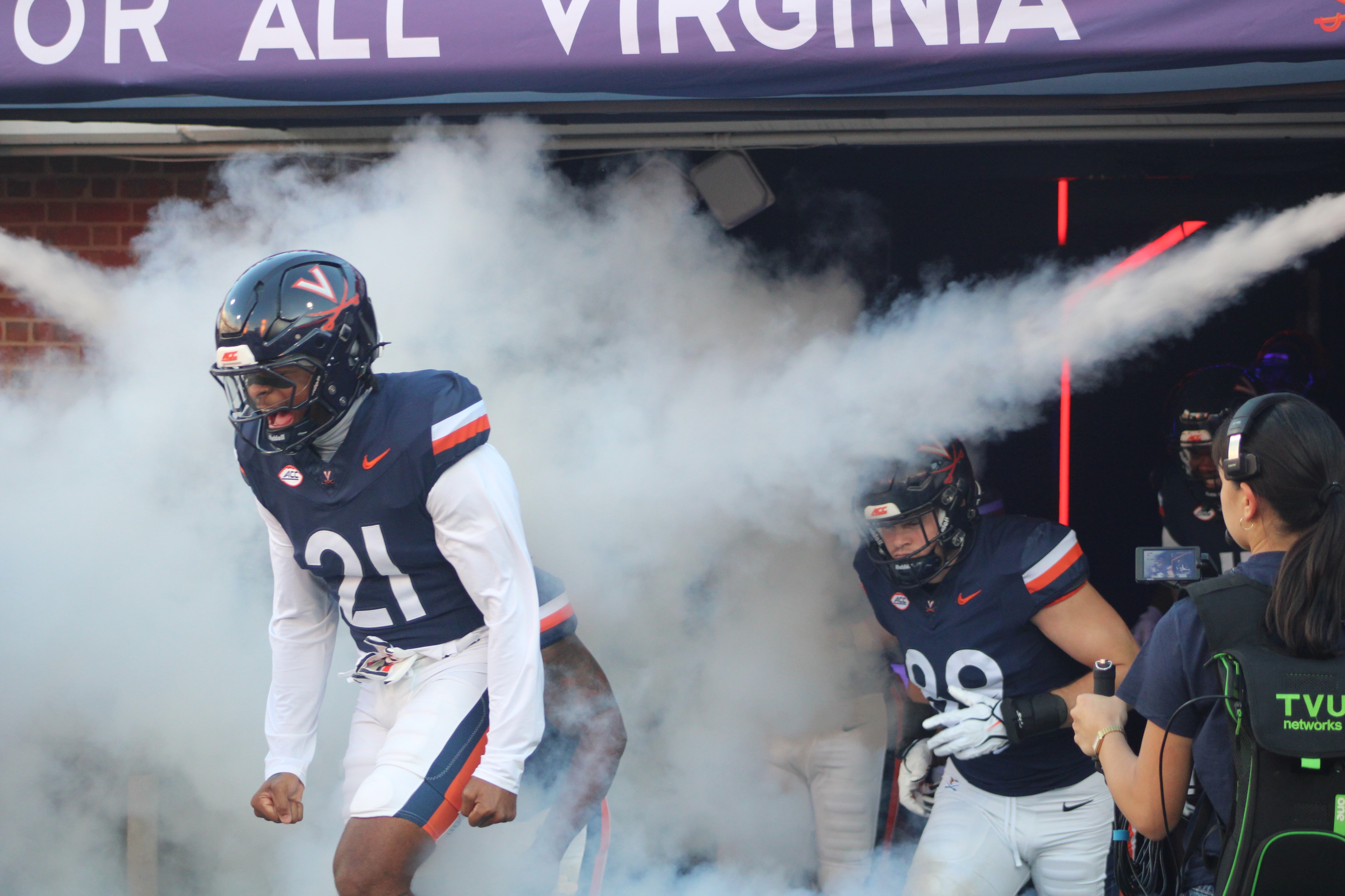 Fans at Virginia vs Delaware game day