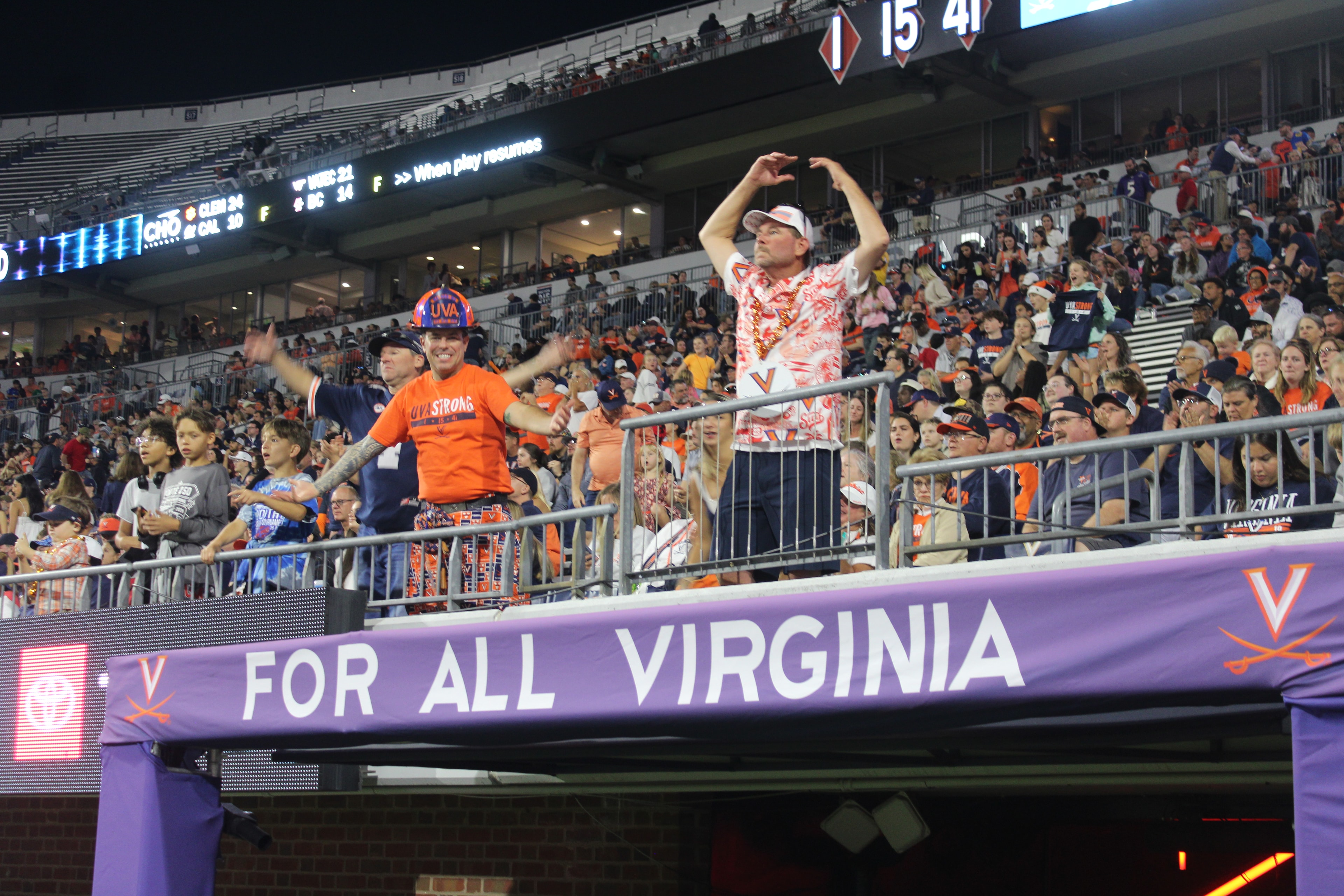 Fans at Virginia vs Delaware game day