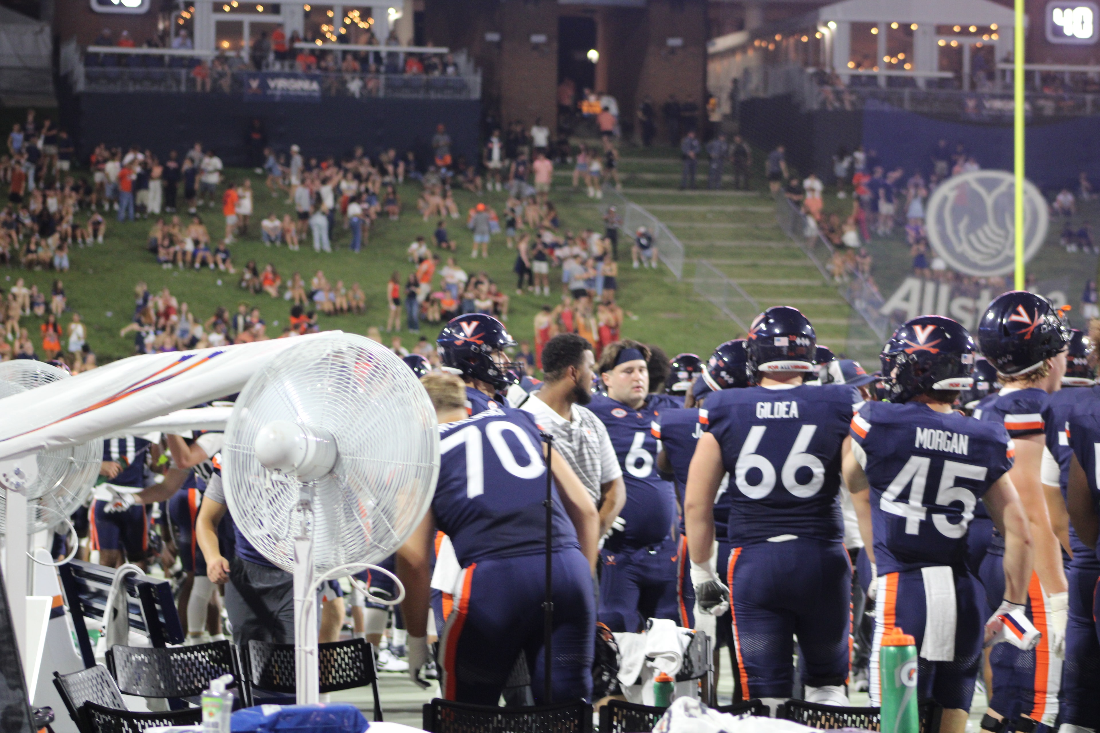 Fans at Virginia vs Norfolk State game day