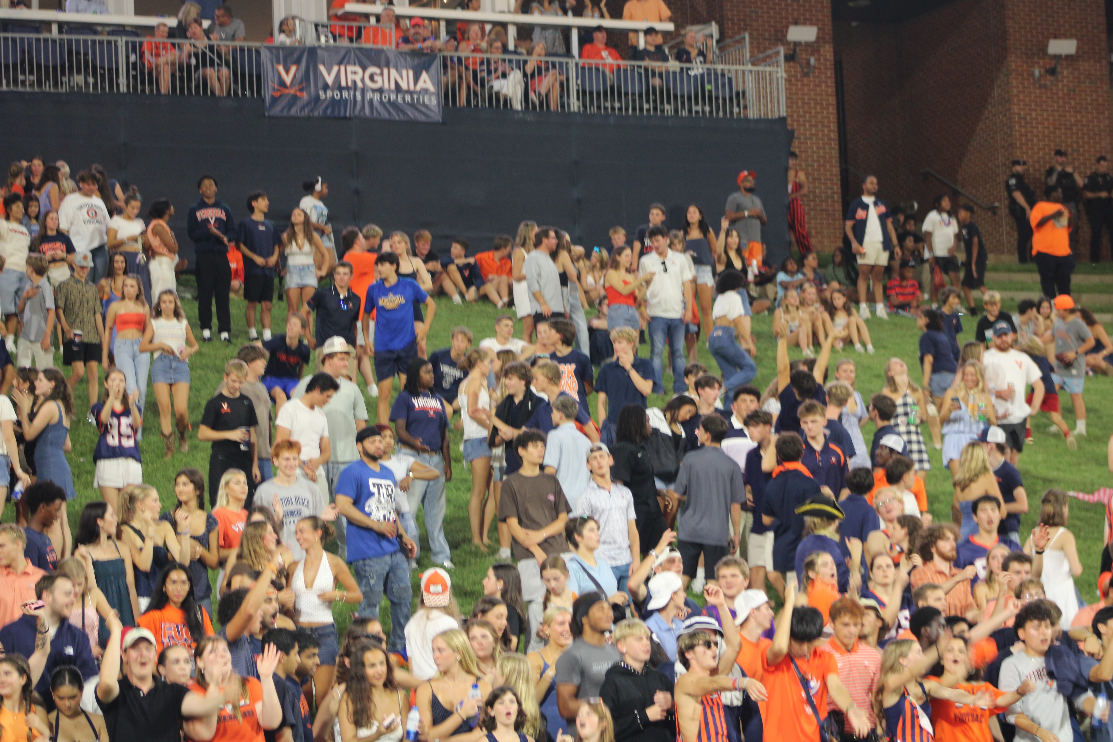 Fans at Virginia vs Norfolk State game day