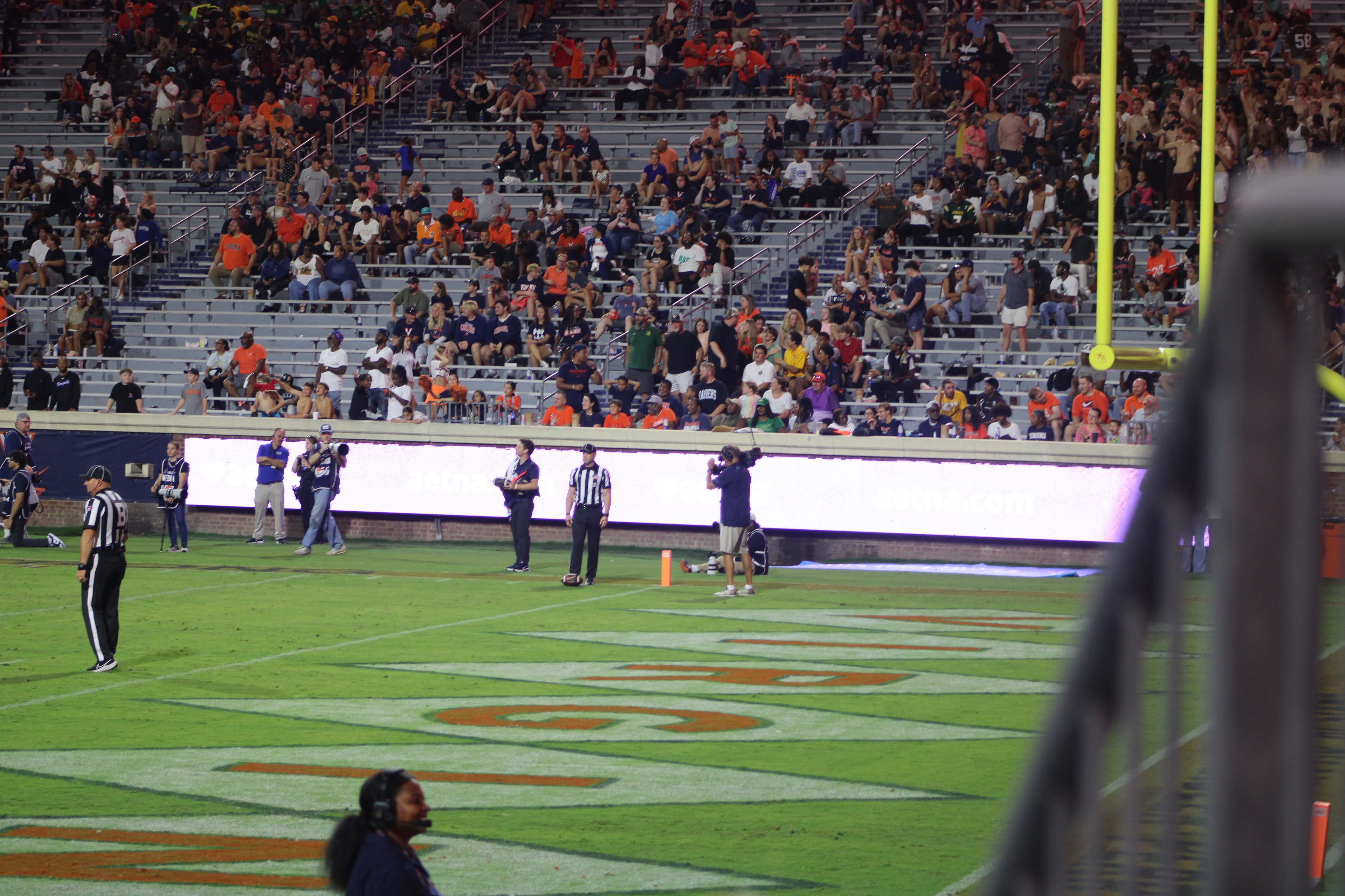 Fans at Virginia vs Norfolk State game day