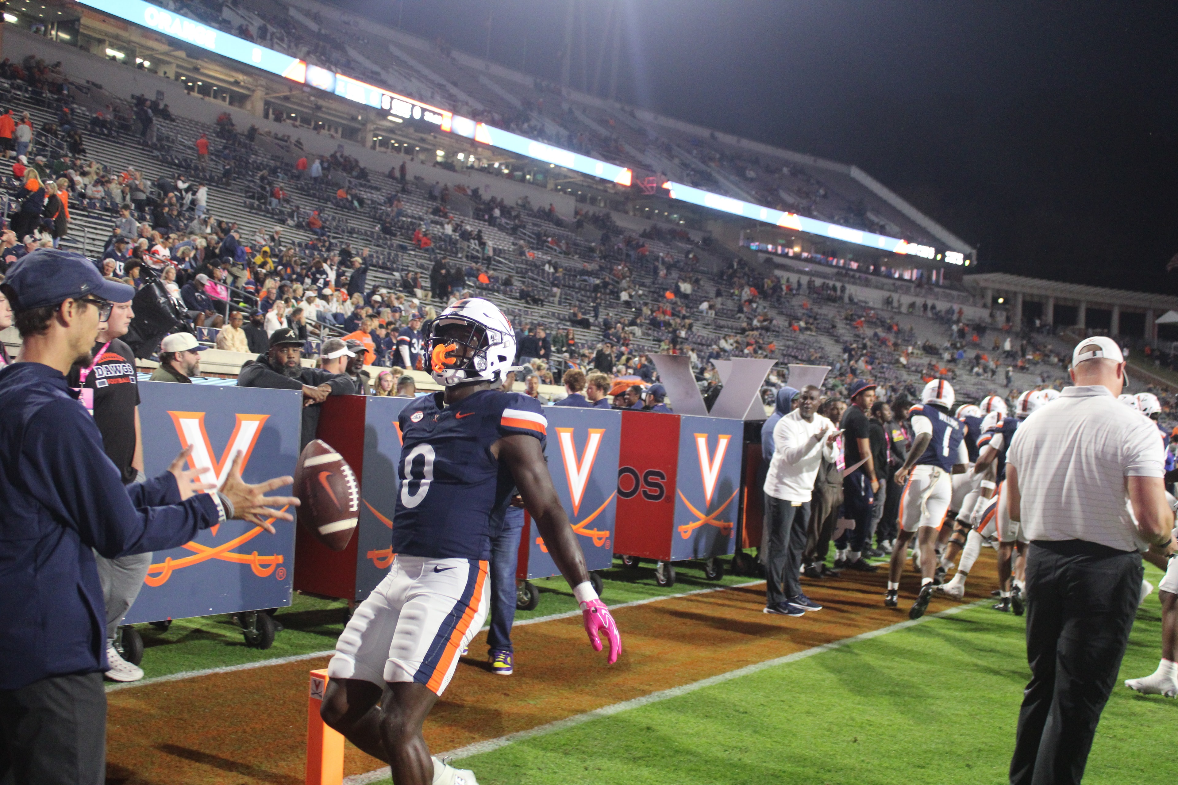 Virginia vs Syracuse game day photo 134