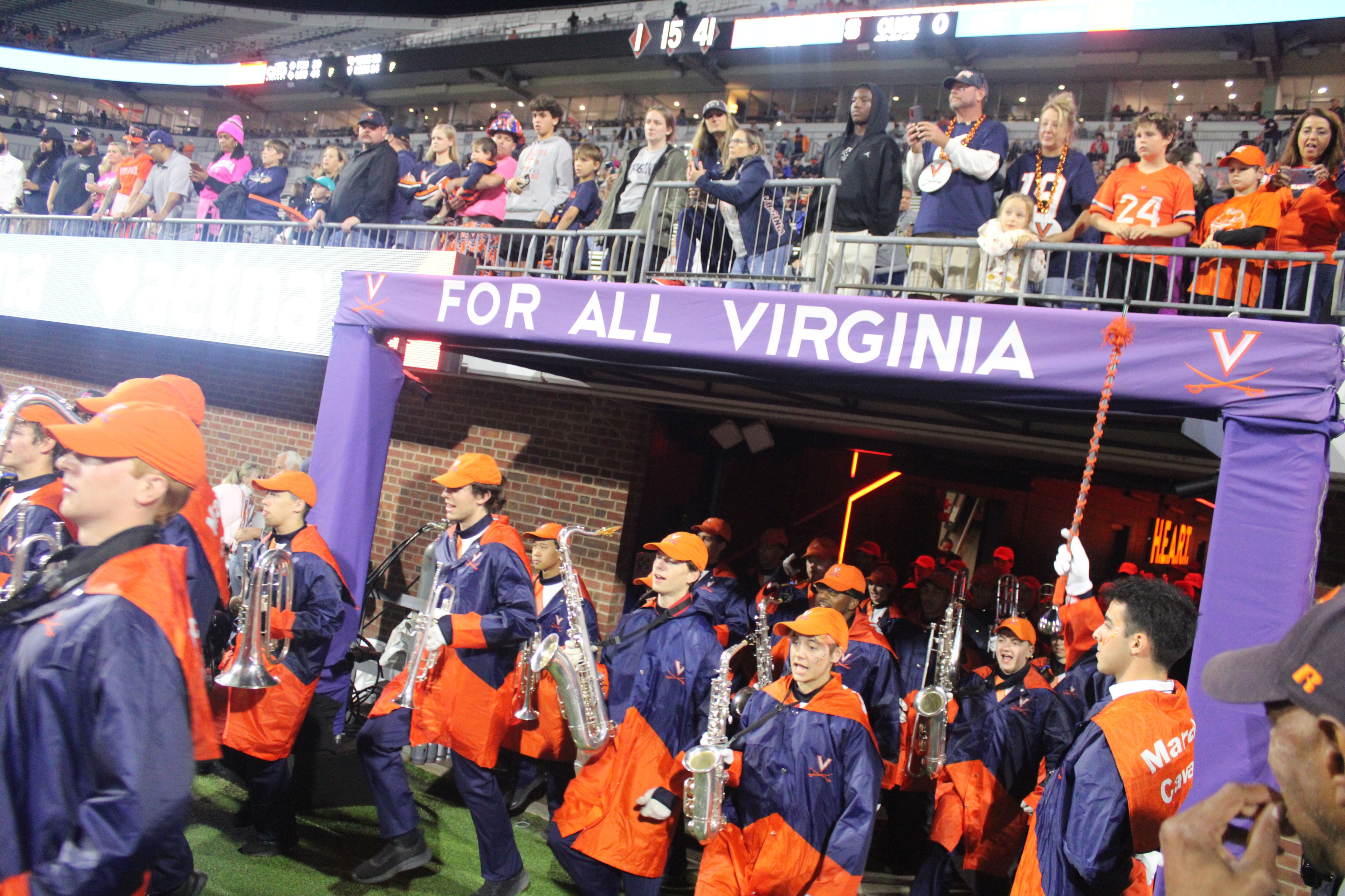 Virginia vs Syracuse game day photo 3