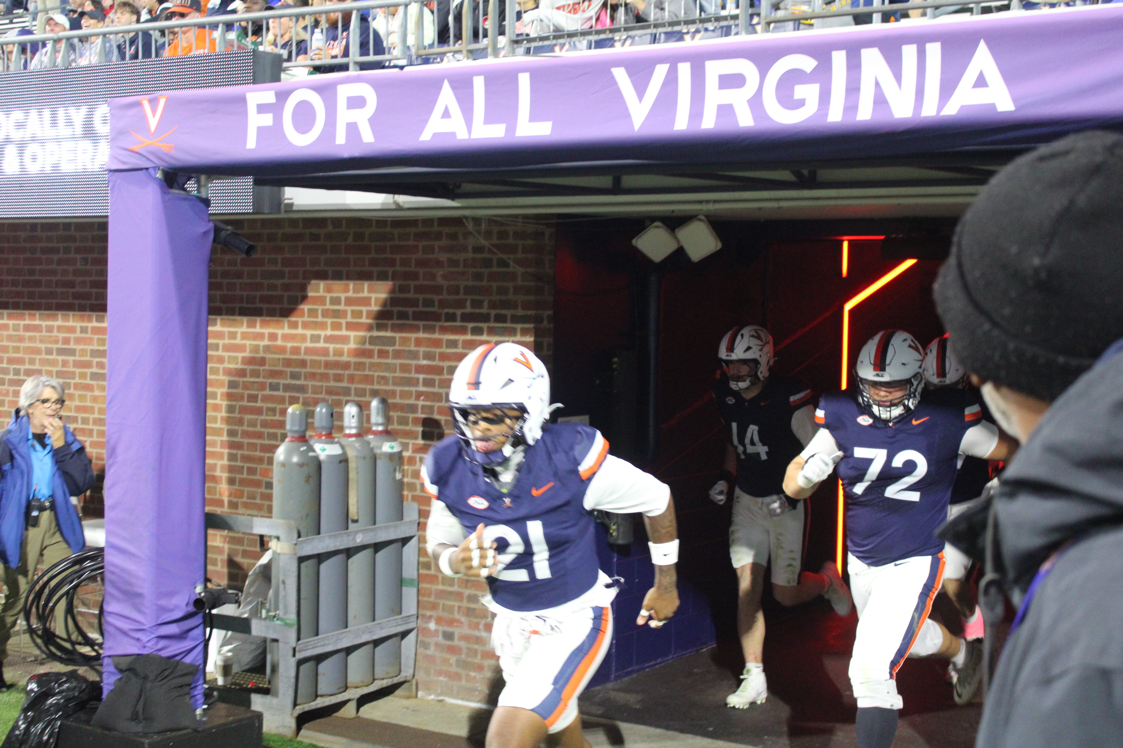 Virginia vs Syracuse game day photo 58
