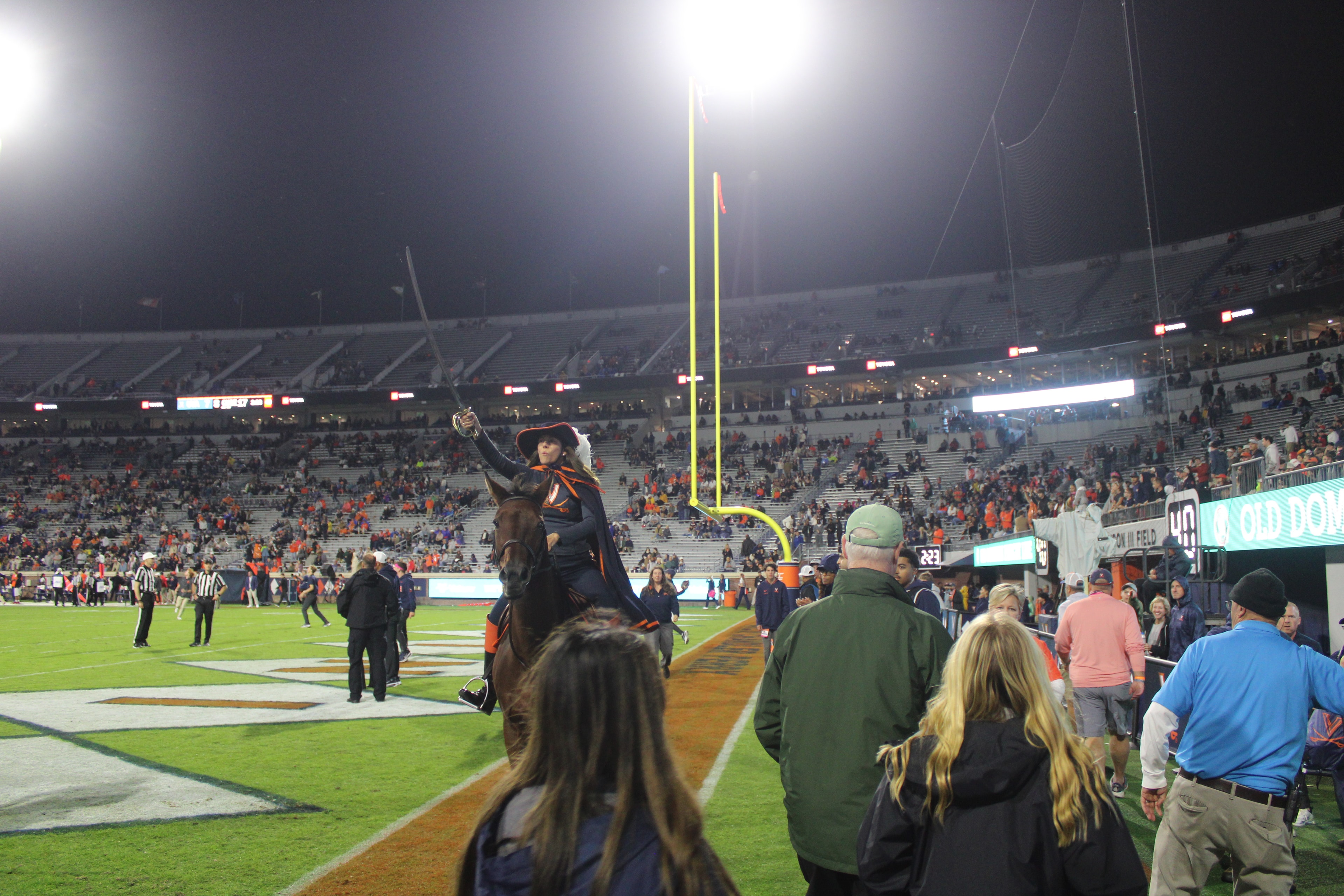 Virginia vs Syracuse game day photo 70