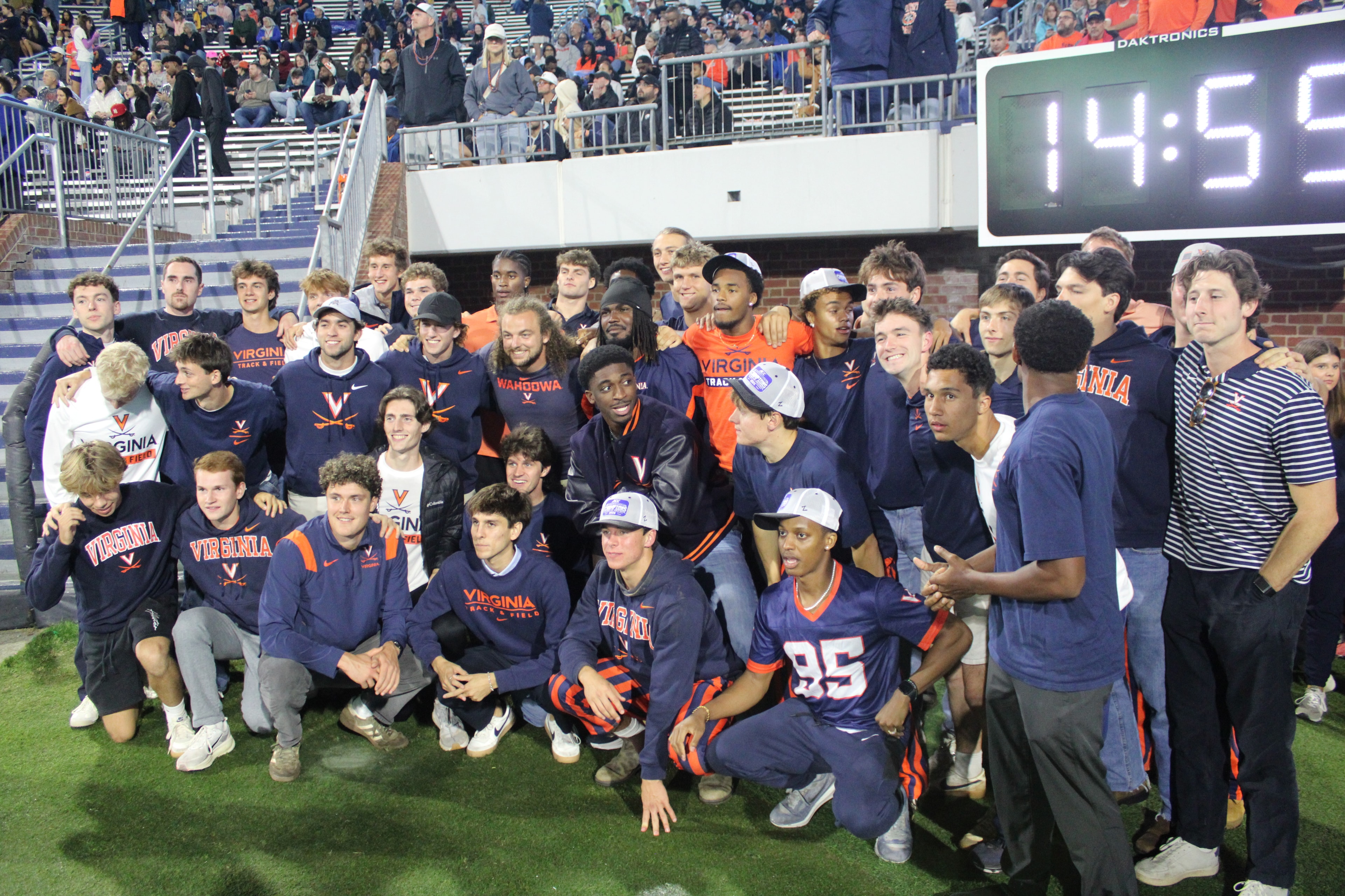 Virginia vs Syracuse game day photo 94